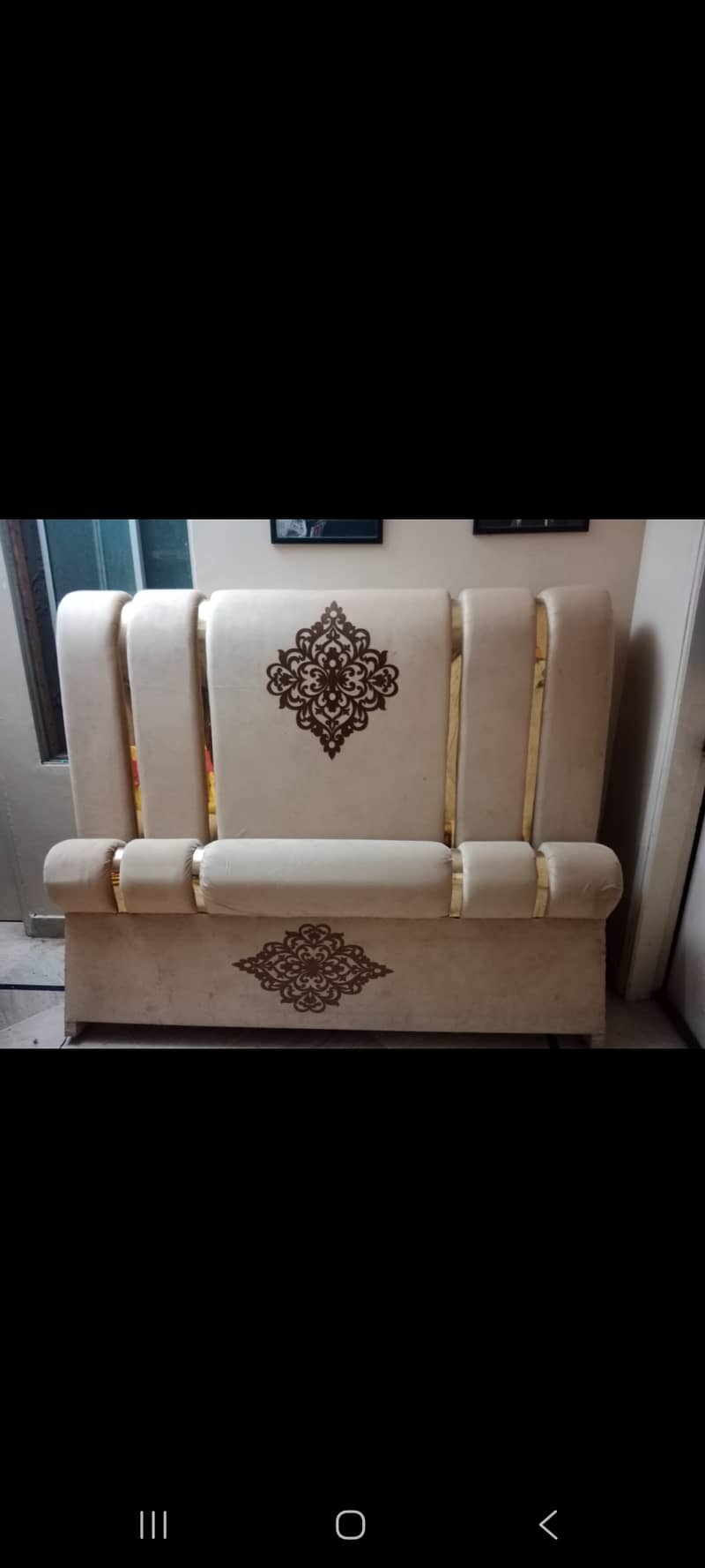 King size bed with dressing table side table 2