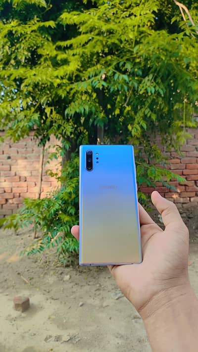 Samsung Galaxy note 10 plus 5G 10/10 call me 03078680579