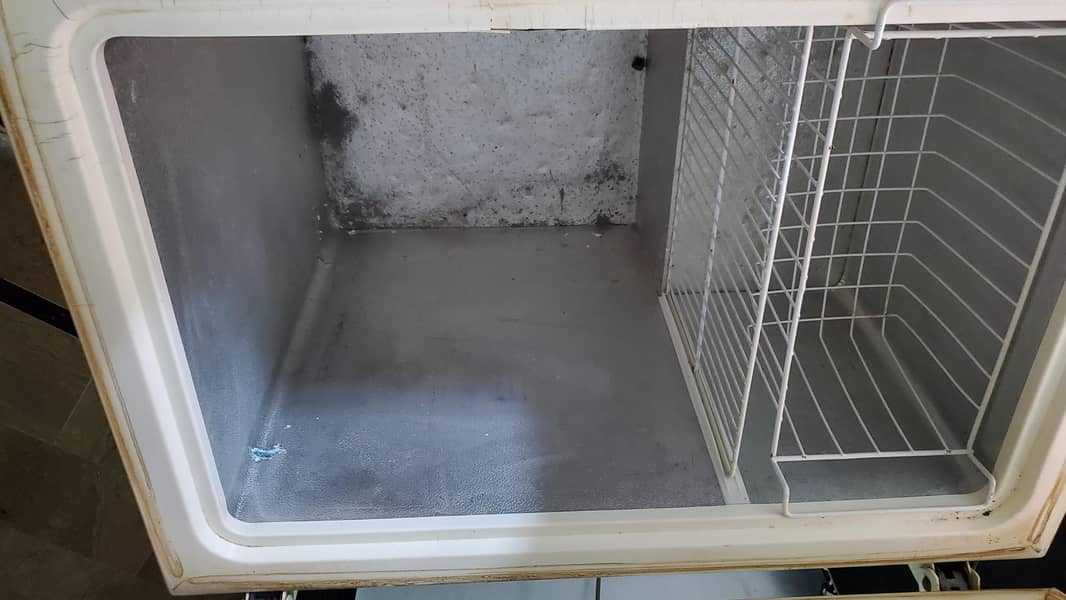 Waves deep freezer 2