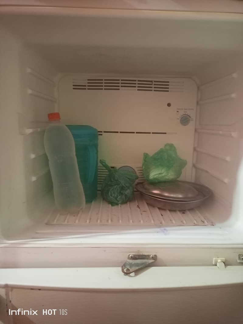 refrigerator 1