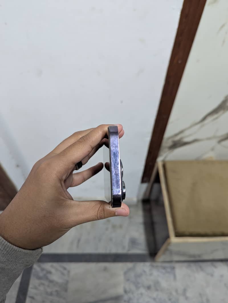 Iphone 14 pro (256) 7