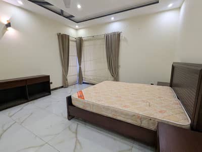 Like A Brand New 2.5 Kanal House For Rent Bahria Town Phase 8 Hamlet Block