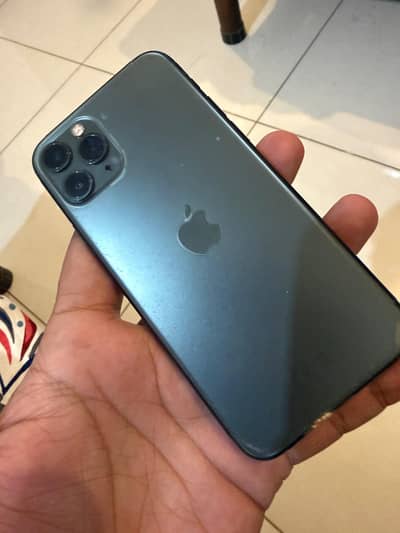 11 PRO 256GB Approved