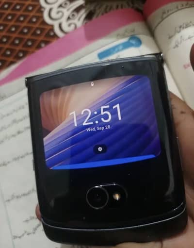 Motorola razor flip