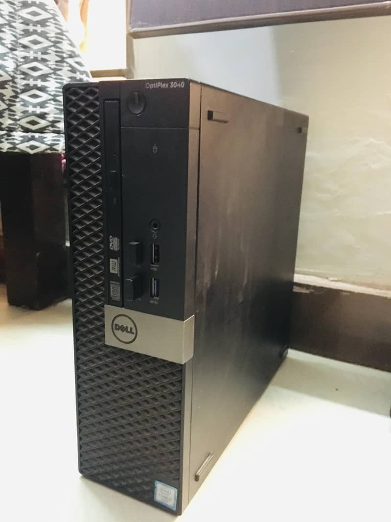 Dell Computer with full Setup 4