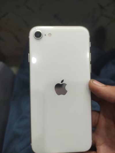 iphone SE 3 2022 64GB exchange possible