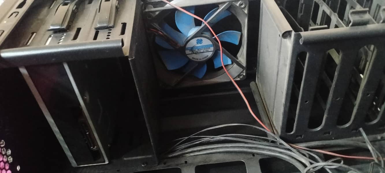 Gaming PC Computer Casing 4