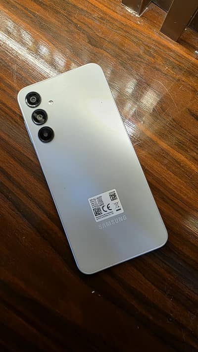 Samsung A16 8/256 with Warranty