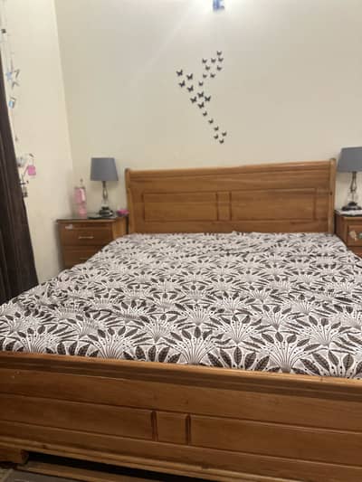 Bed set for sale
