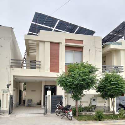 DHA Bahawalpur Six Marla Villa For Sale With 10 KV Solar @145 Lac