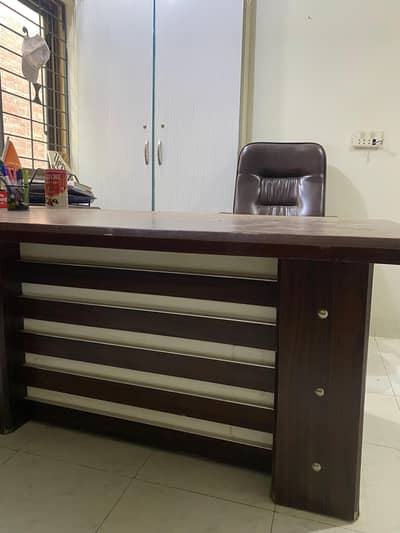 Office table with chair and side drawer