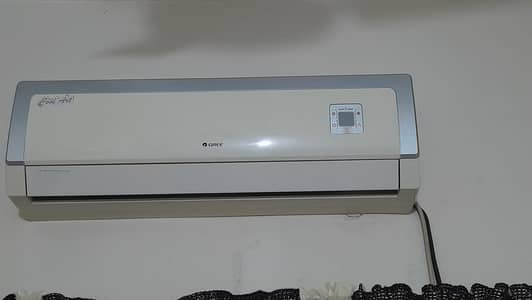 1 Ton Gree Ac for sale