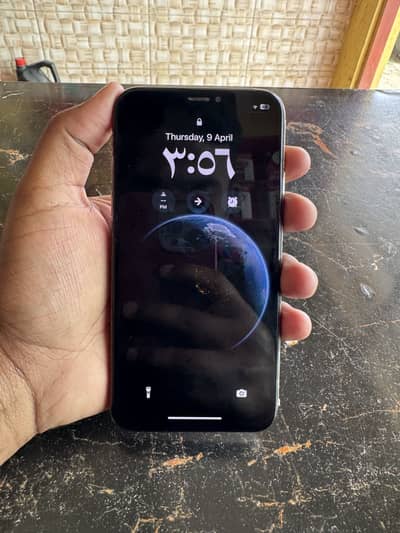 iPhone xs fc unlocked