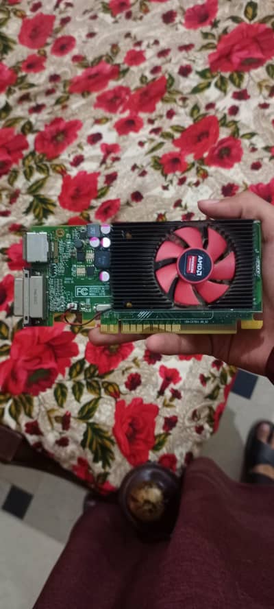 AMD Radeon R5 340X 2GB New Condition ( Whatsapp only )