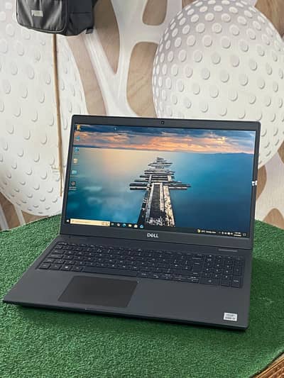 Dell latitude 3510  10th generation core i3 8gb/256gb SSD 15.6 laptop