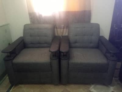 5 seater sofa set in good condition.