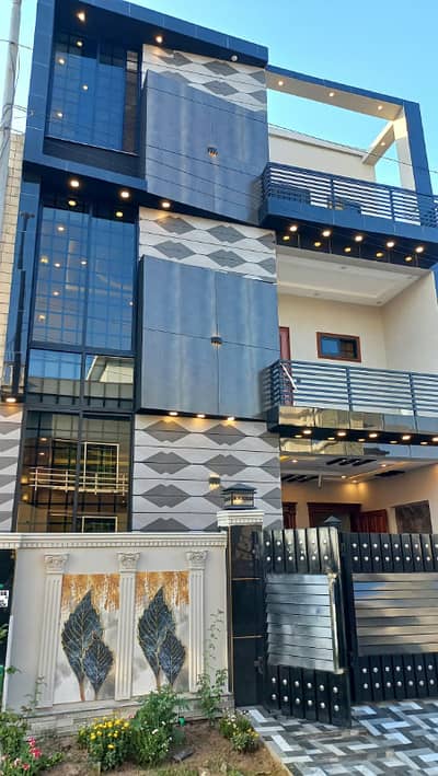 House Avialable For Sale