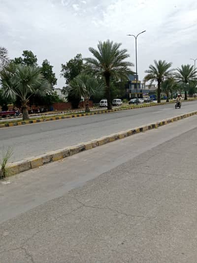 LOW BUDGET IDEAL LOCATION PLOT FOR SALE / KAKYZAI PH1 11.33 MARLA PLOT FOR SALE