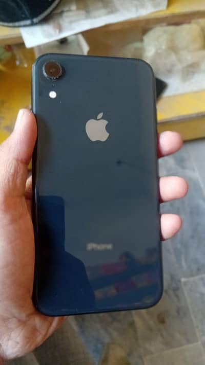 I phone XR 64 GB  (By pass)