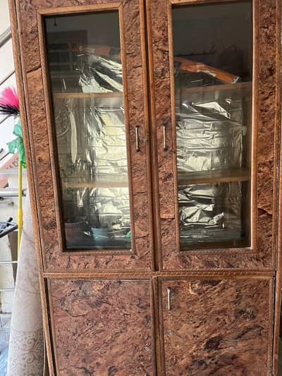 Cabinets for sale in good condition .