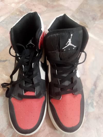 Air Jordan 1 Retro High OG 'Bred Toe'