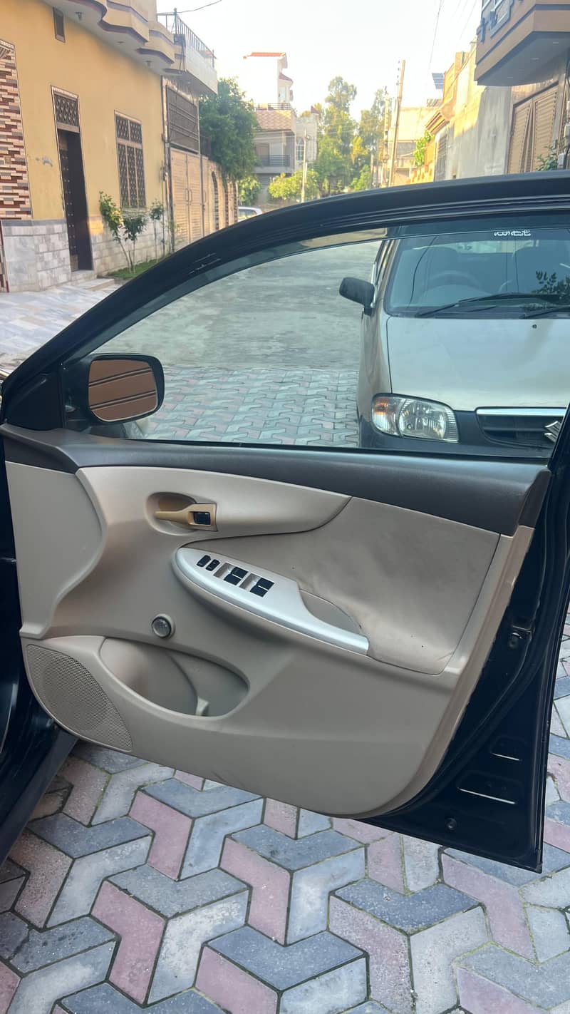 Corolla 2010 model 5