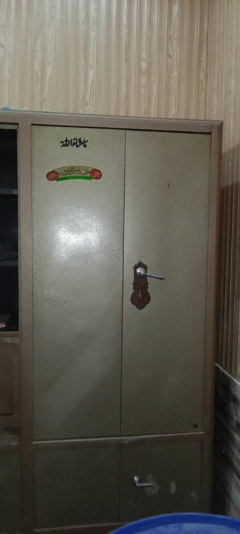 wardrobe الماری 3