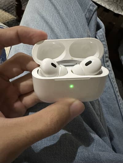 APPLE AIR PODS 2(original)