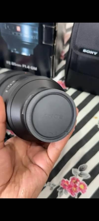 Sony 85mm1.4 gm good Condition 10 by 10