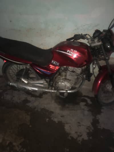 RAVI PIAGGIO STROM 125