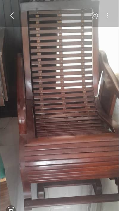 rocking chair in good condition