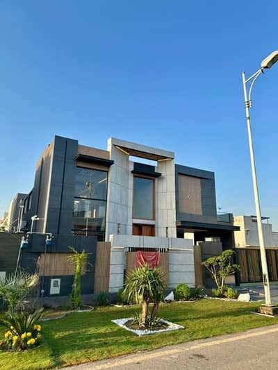 3 Bedroom Upper Portion Available For Rent