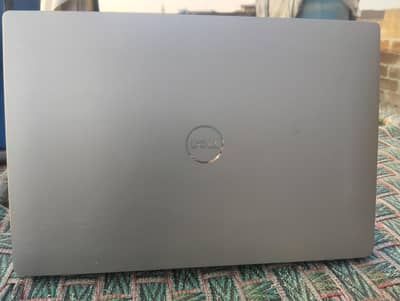 Dell 7300