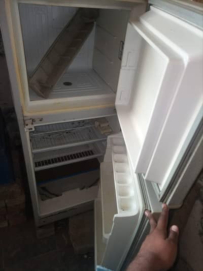 Refrigerator For sale