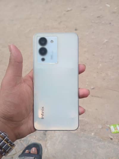Infinix Note 12