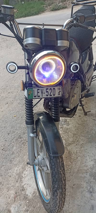 Suzuki GS 150 SE 2018-A