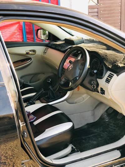 Toyota carolla gli 1.3