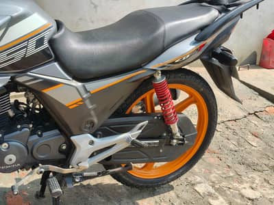 Honda CB 150 for sale