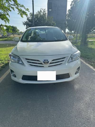 Toyota corolla gli 1.3 limited edition 2013 model and 2015 registered