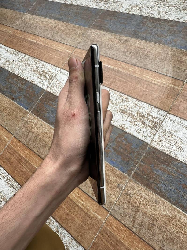 Google pixel 6 pro 5