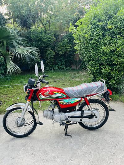 Honda 70 2022 model total original bike 10/10 best for 2023