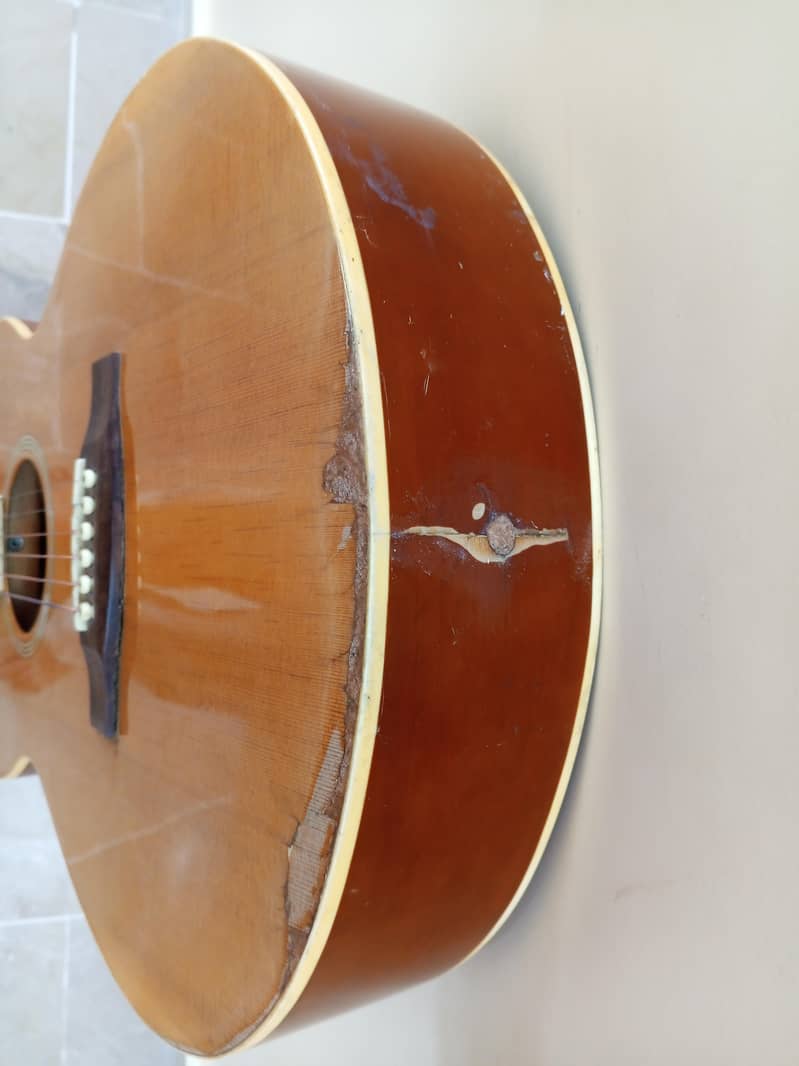 Starsun Chinese acoustic guitar- for intermediate player - Musical ...