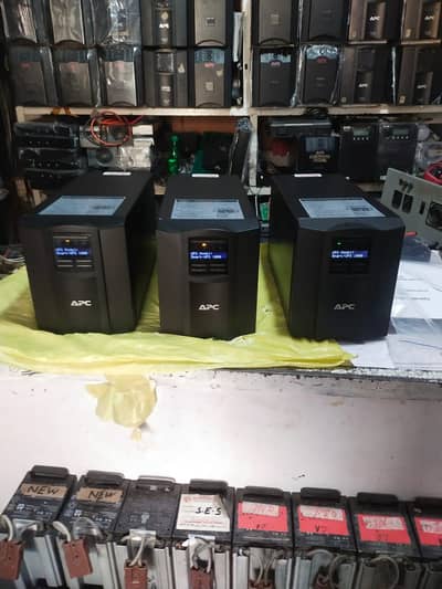 APC Smart UPS 1000VA 700W With LCD Display Model - Lahore