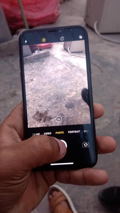 Apple iPhone X - 64GB - Black - 9/10 Condition