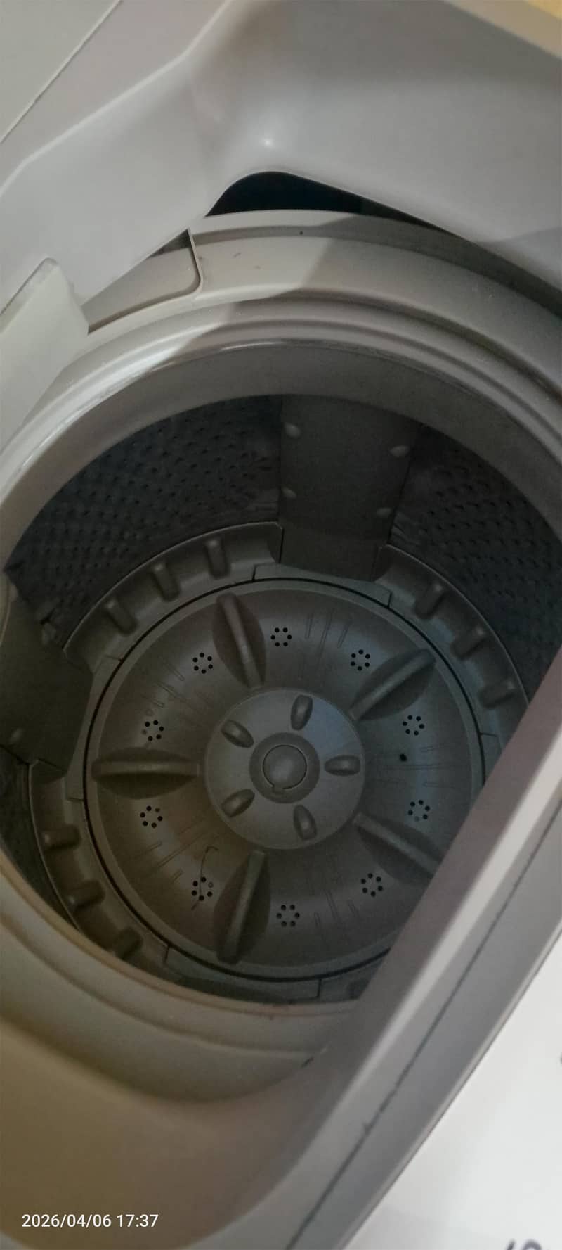 Dawlance Automatic 3