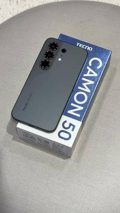 Tecno Camon 50 Pro (8/256)