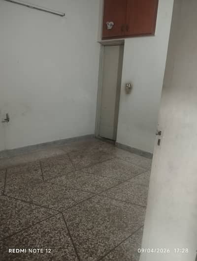 G-11/2 25*50 Upper portion Available For Rent