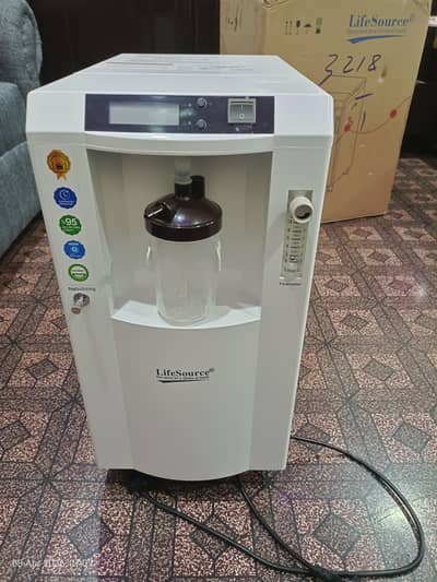 OXYGEN CONCENTRATOR/Oxygen Machine