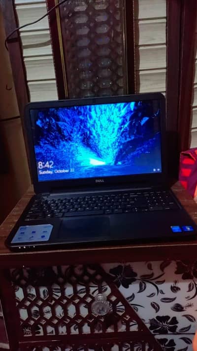 Dell core i3 4th gen 128gb ssd 8gb ram