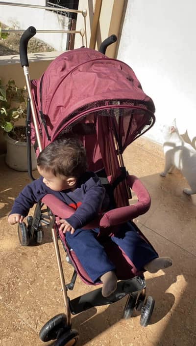 Baby's pram/stroller